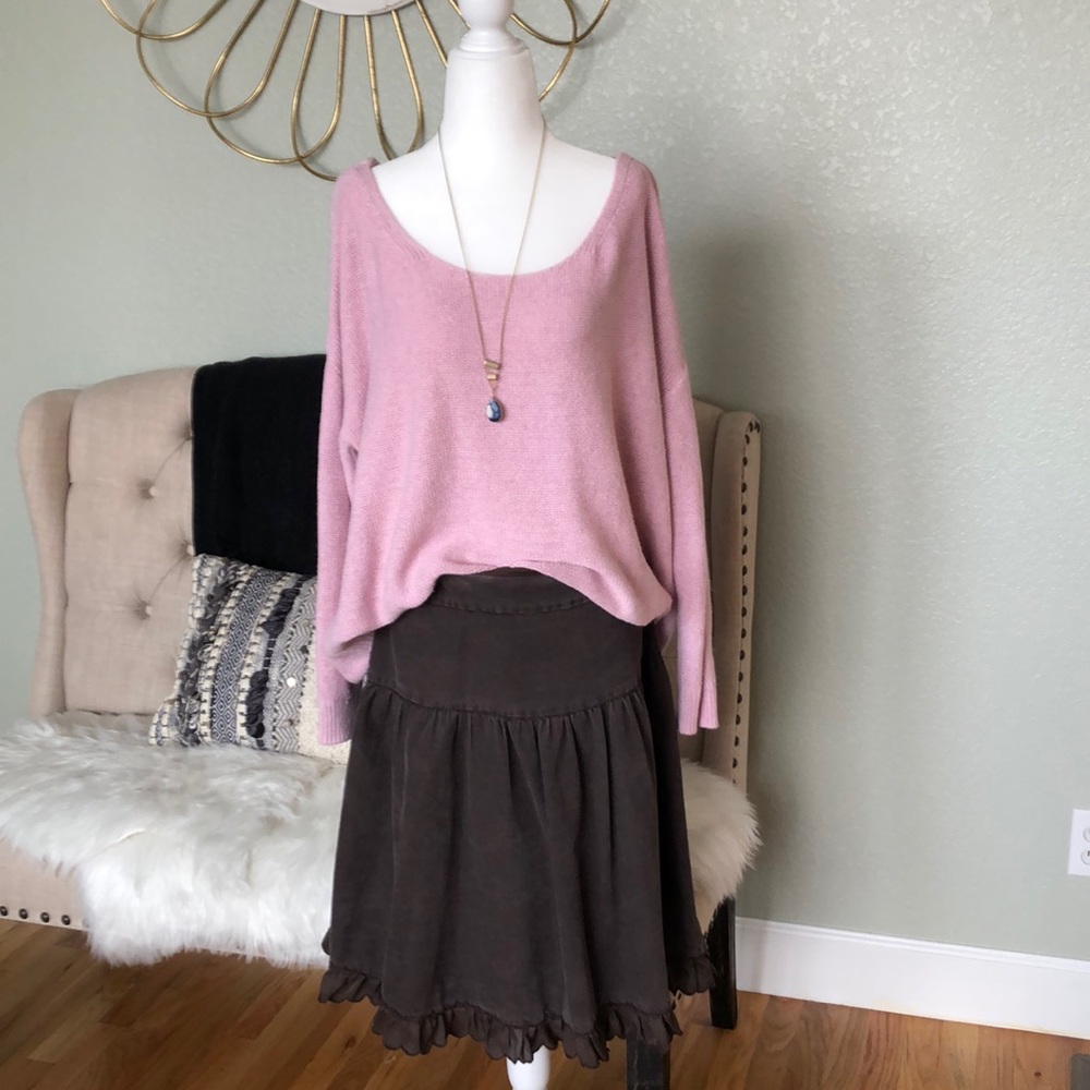 Edme & Esyllte A-line hip skirt with ruffles